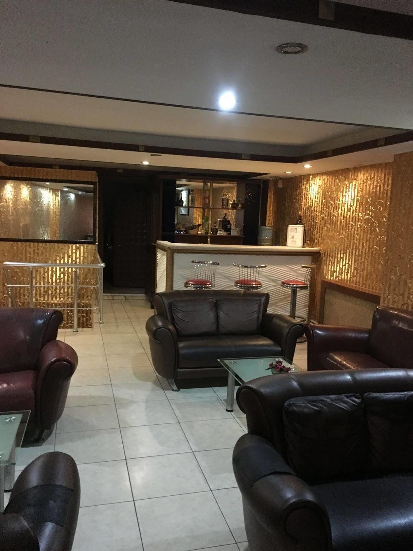 Oeruen Hotel イスタンブール エクステリア 写真