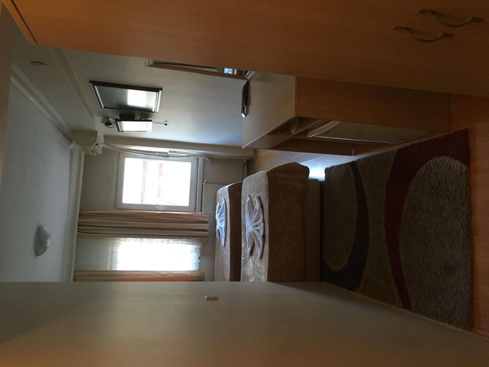 Oeruen Hotel イスタンブール エクステリア 写真