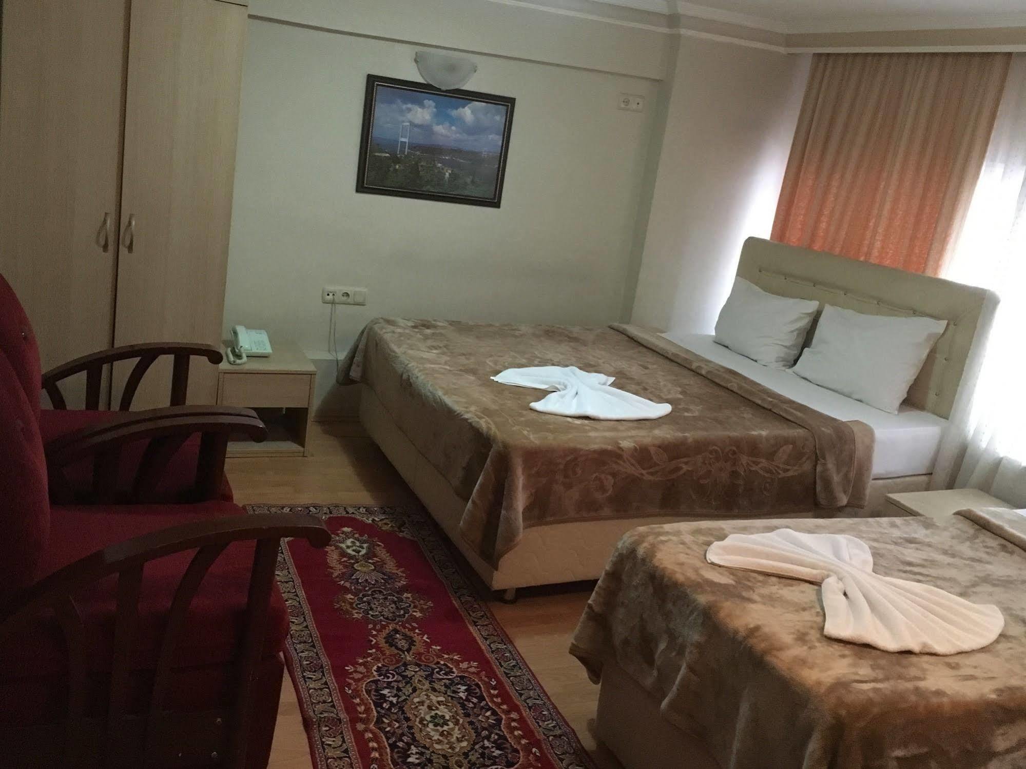 Oeruen Hotel イスタンブール エクステリア 写真